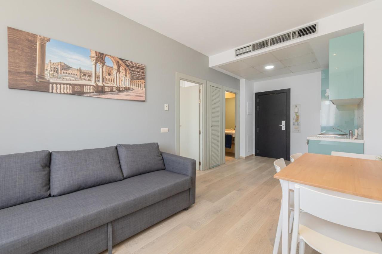 Apartment With Free Parking And Pool 볼무요스 외부 사진